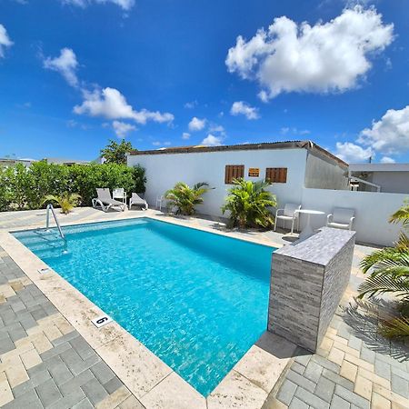 Ocean Breeze Apartments In Aruba Oranjestad Ngoại thất bức ảnh