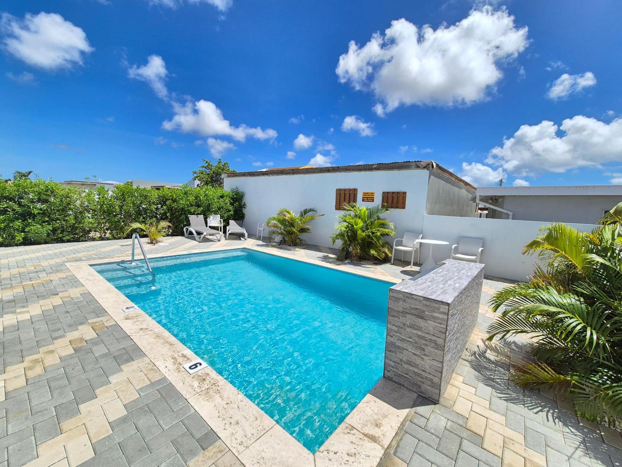 Ocean Breeze Apartments In Aruba Oranjestad Ngoại thất bức ảnh